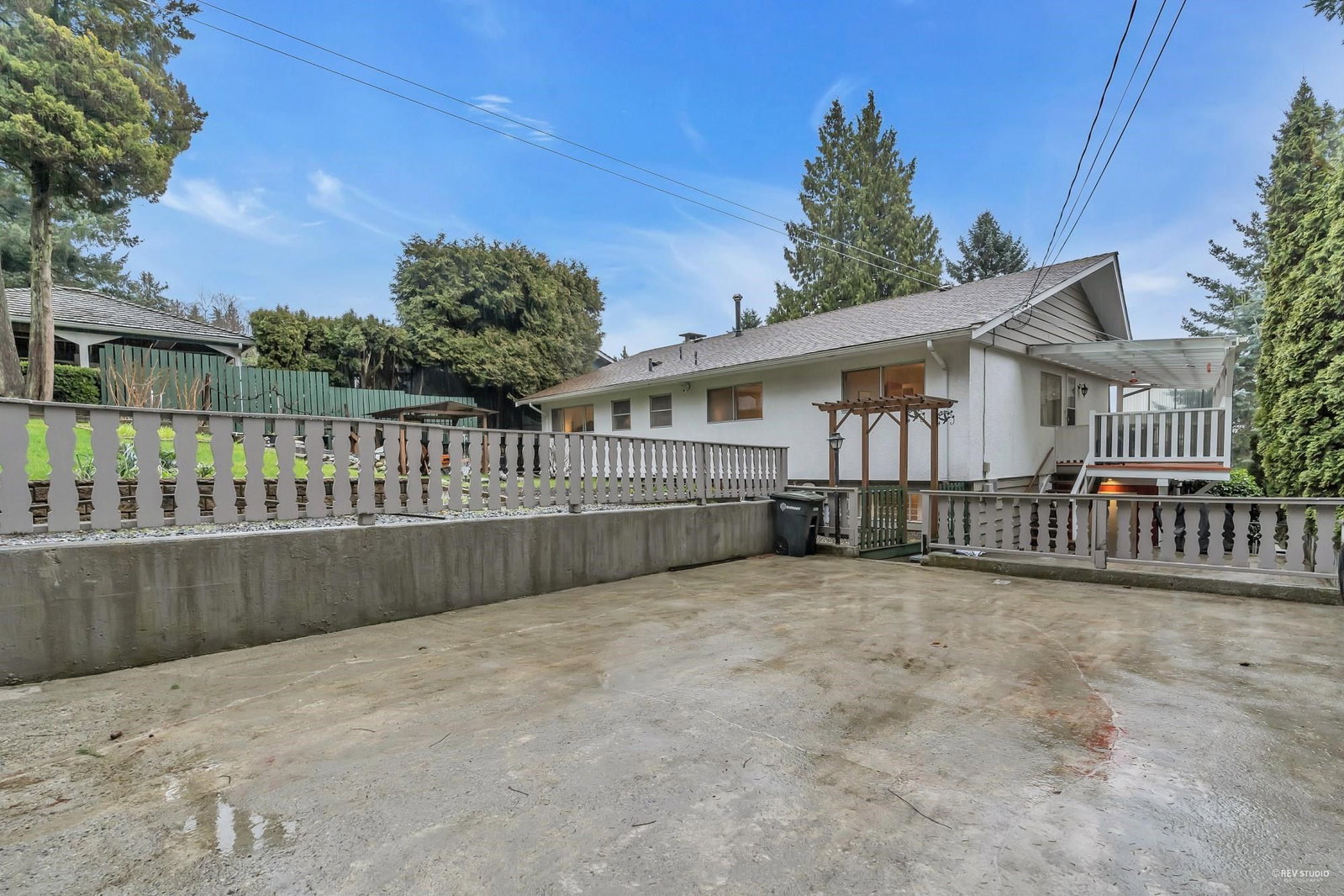 Listing Image 24