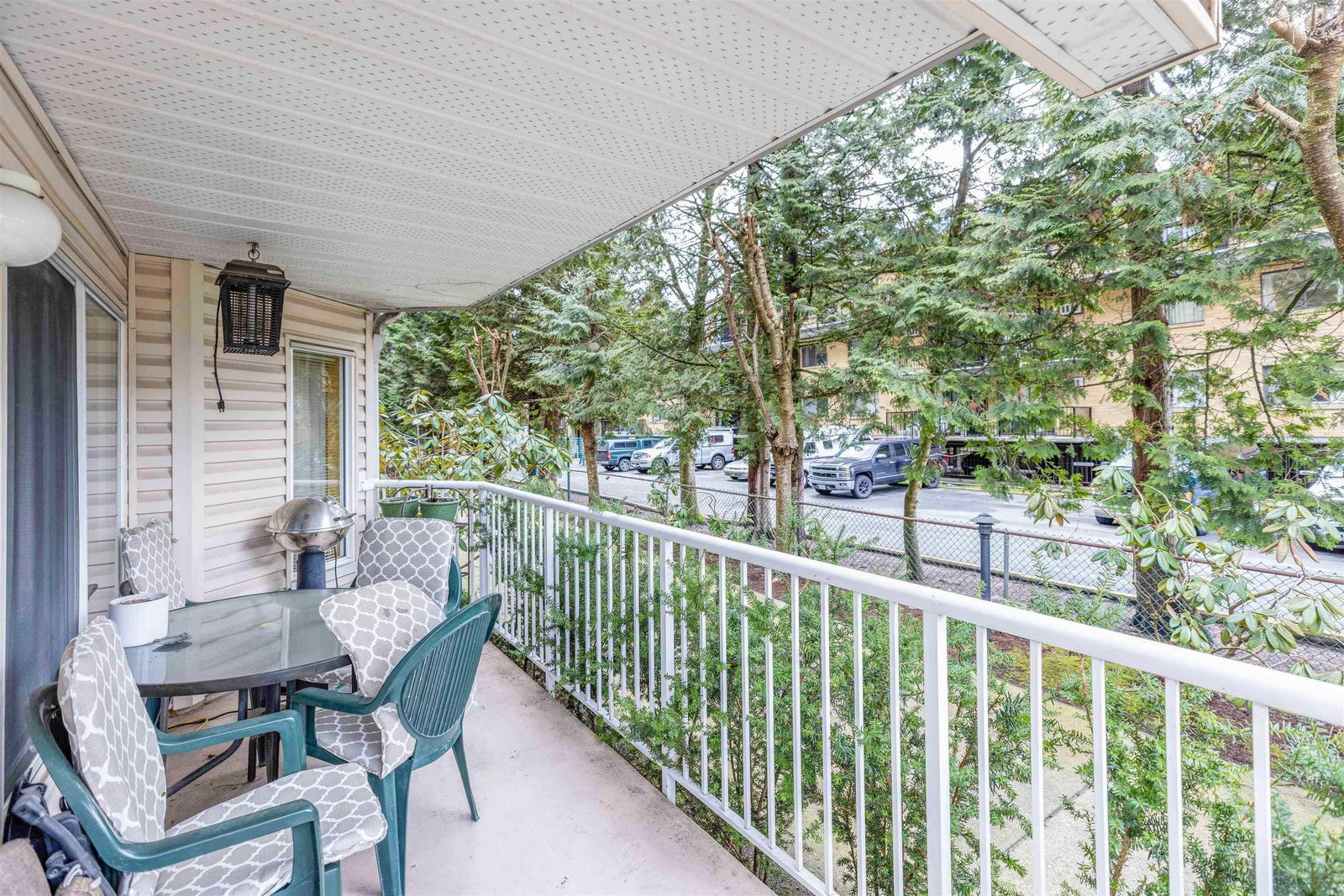 Listing Image 17