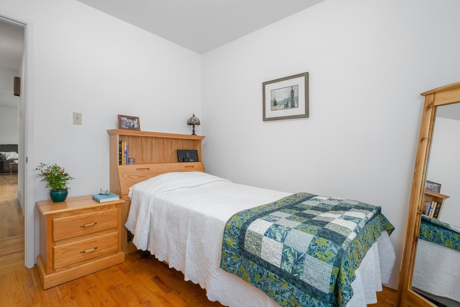 Listing Image 23