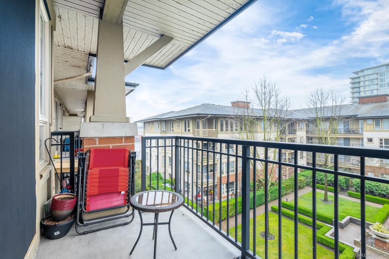 Listing Image 19