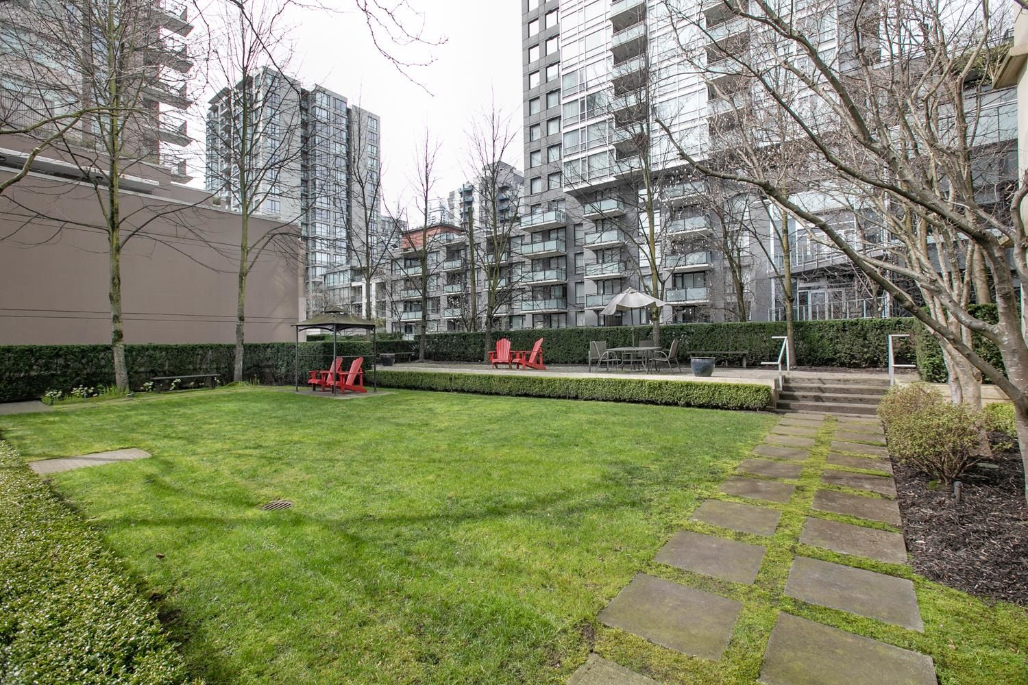 Listing Image 23