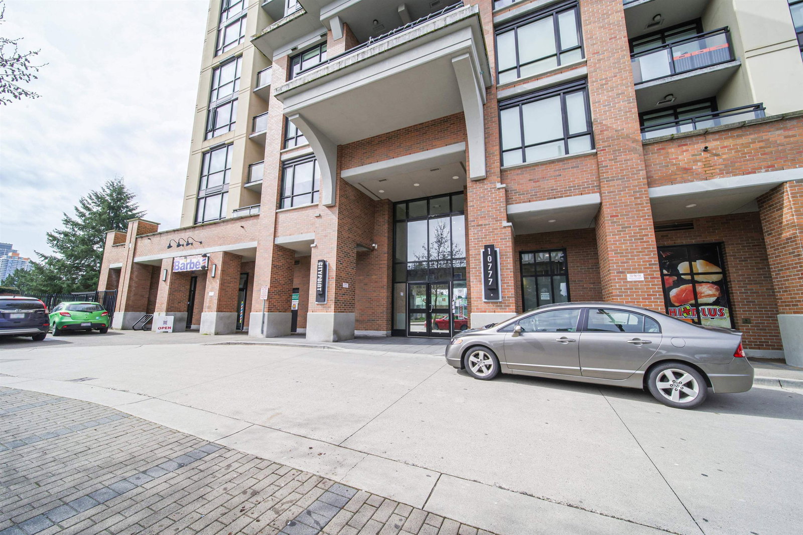Listing Image 20