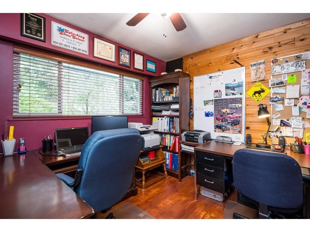 Listing Image 17