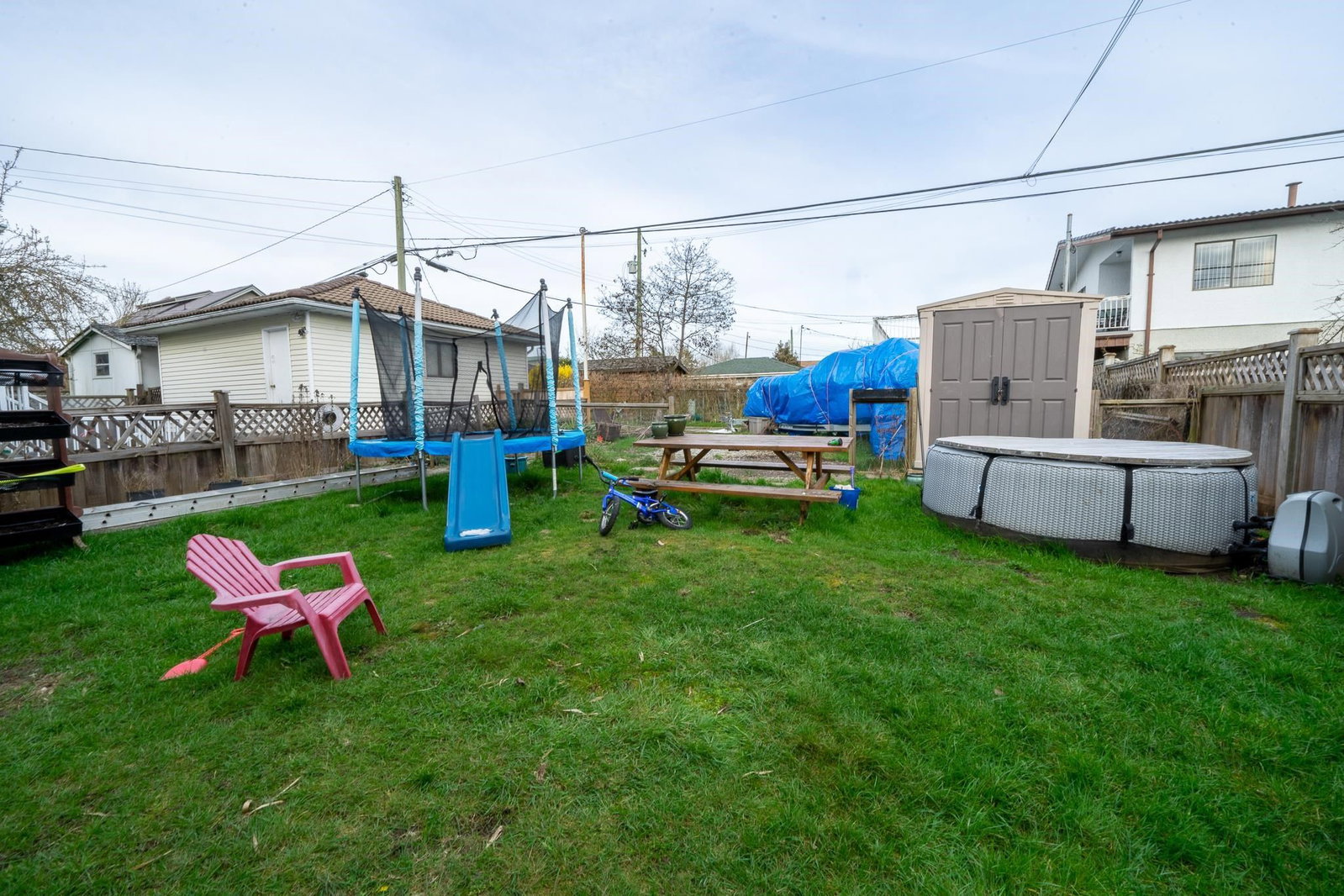 Listing Image 3