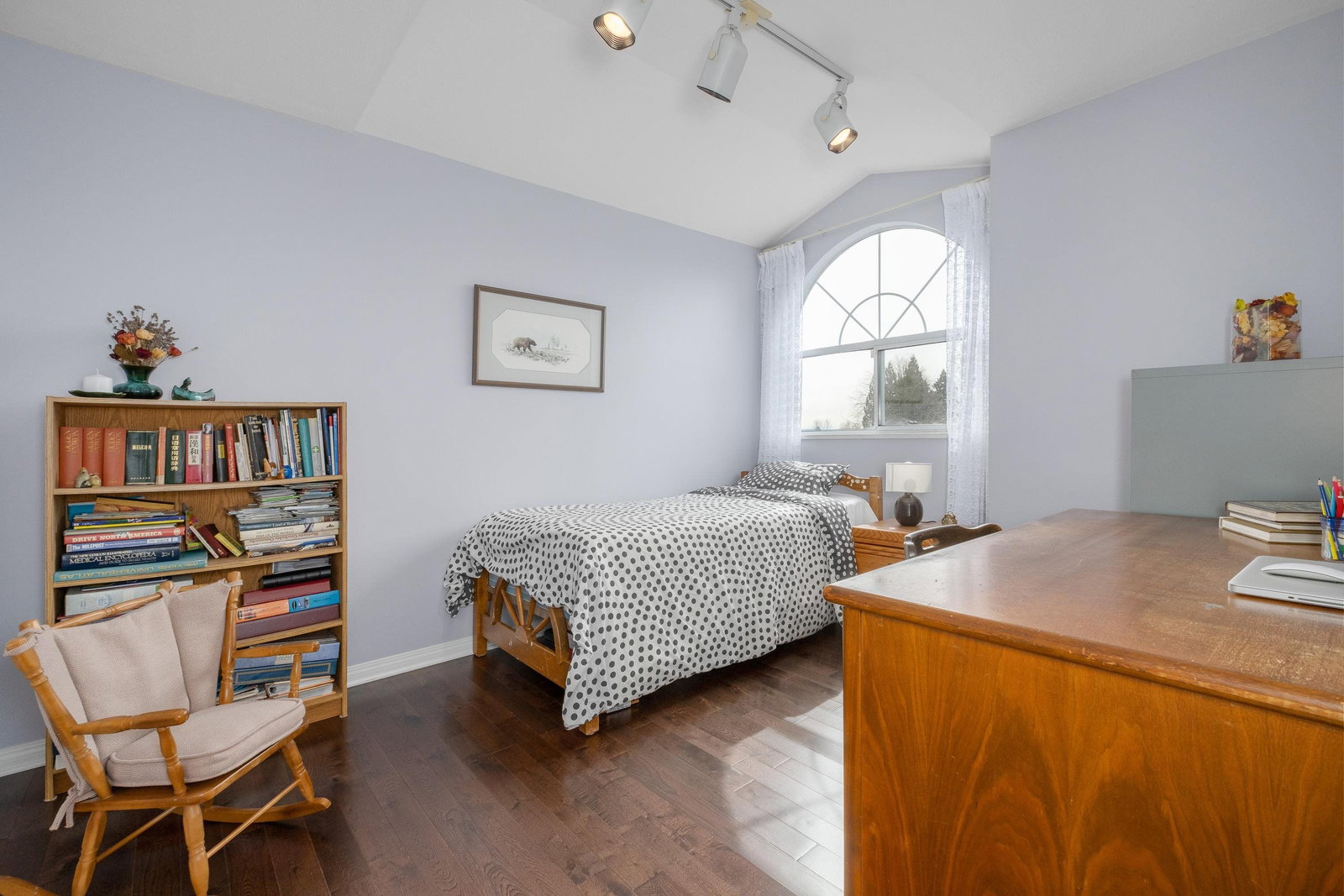 Listing Image 23