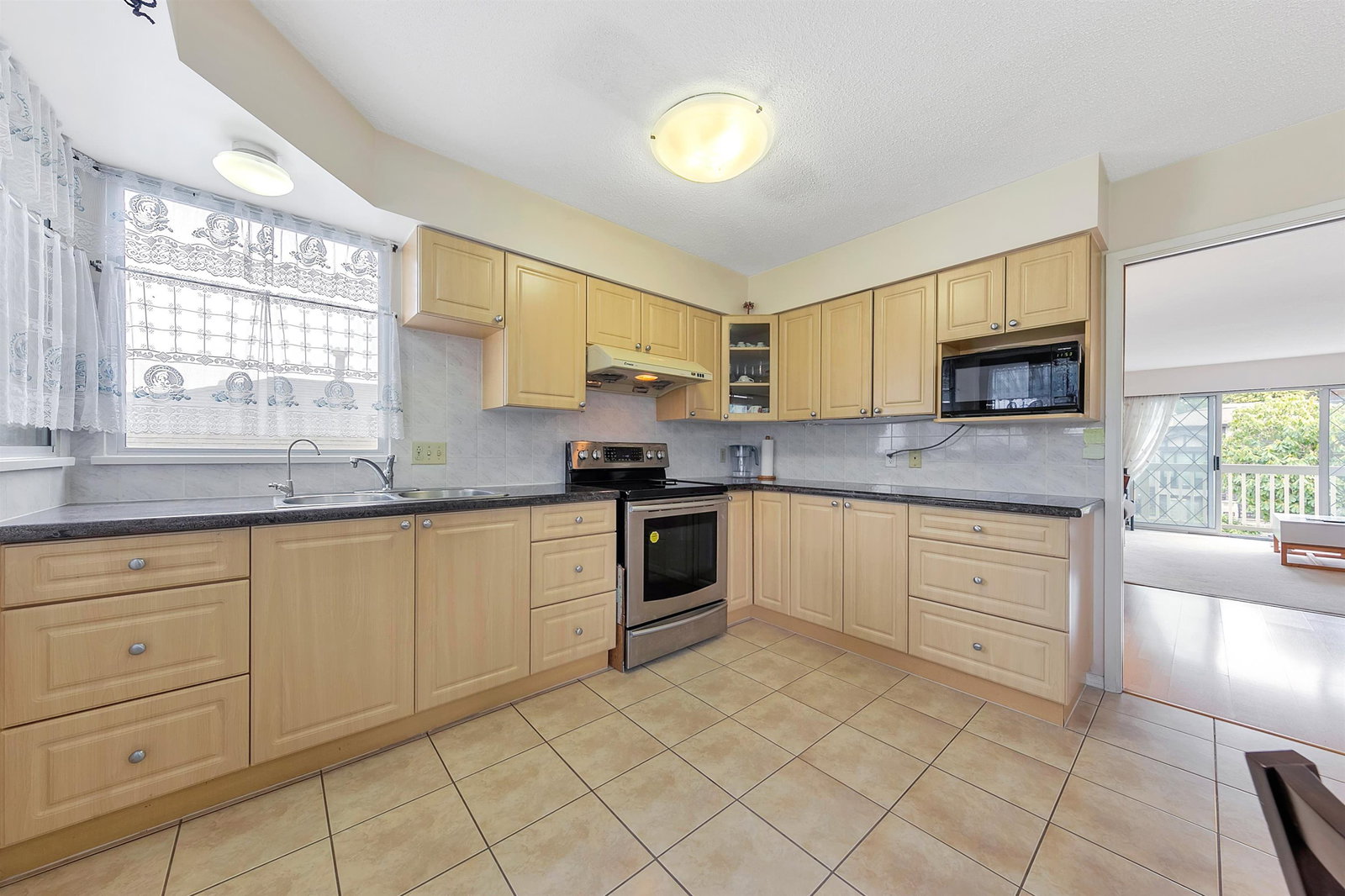Listing Image 13