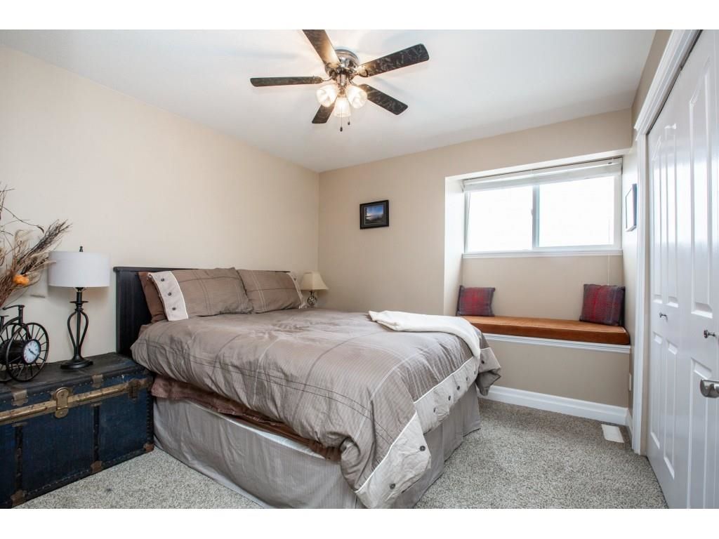 Listing Image 25