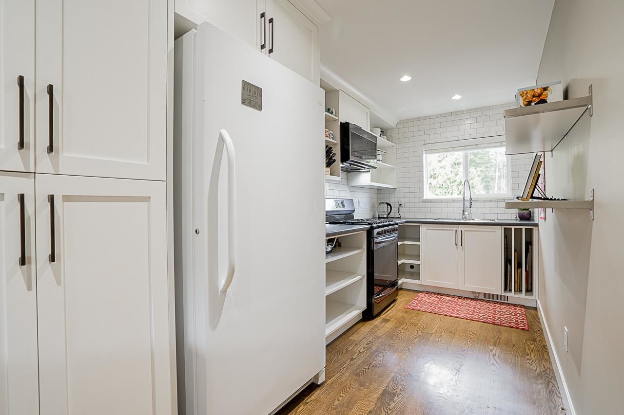 Listing Image 14