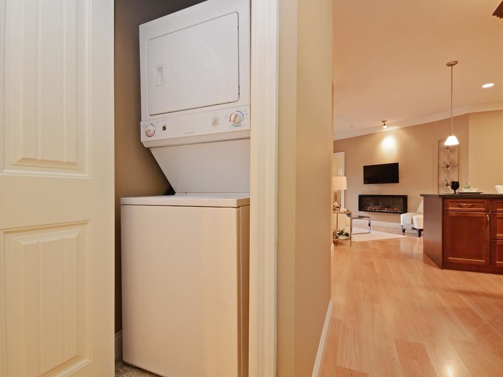 Listing Image 15