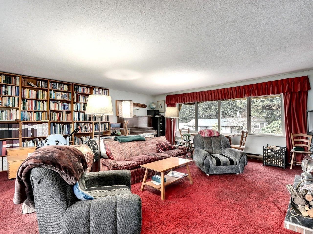 Listing Image 11