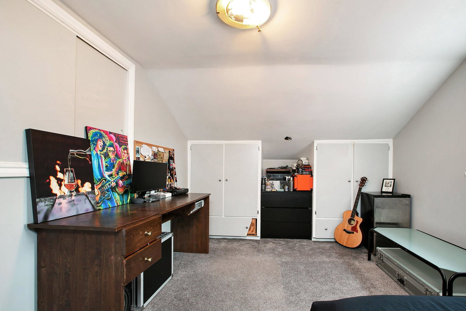 Listing Image 17