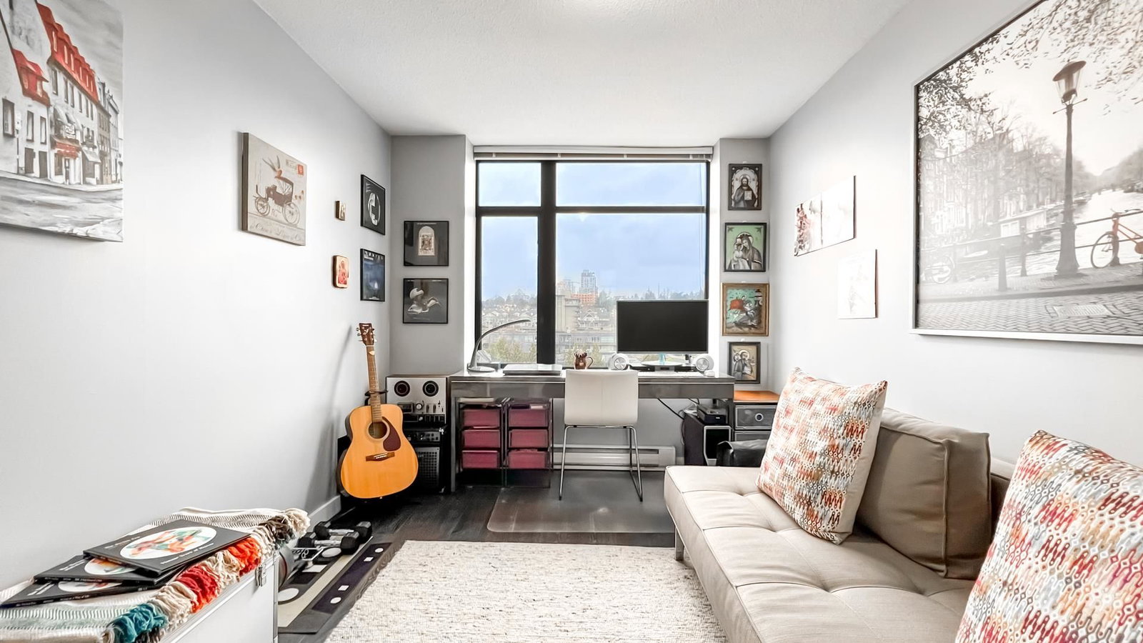 Listing Image 19