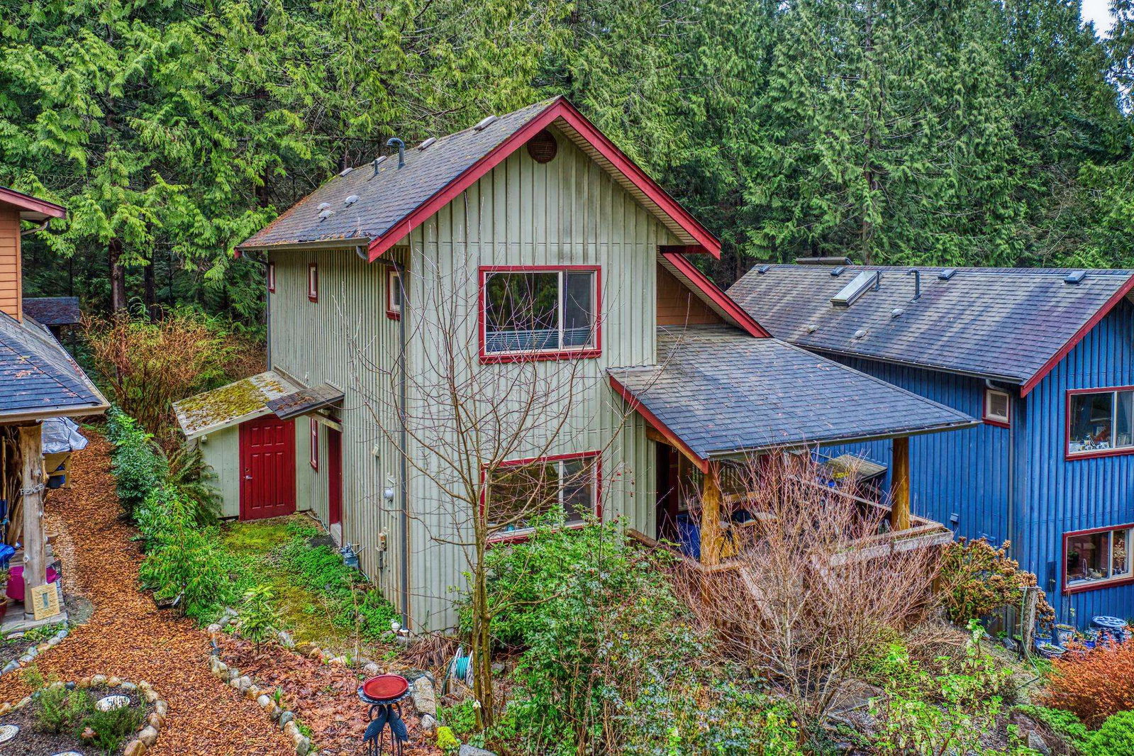 Listing Image 5