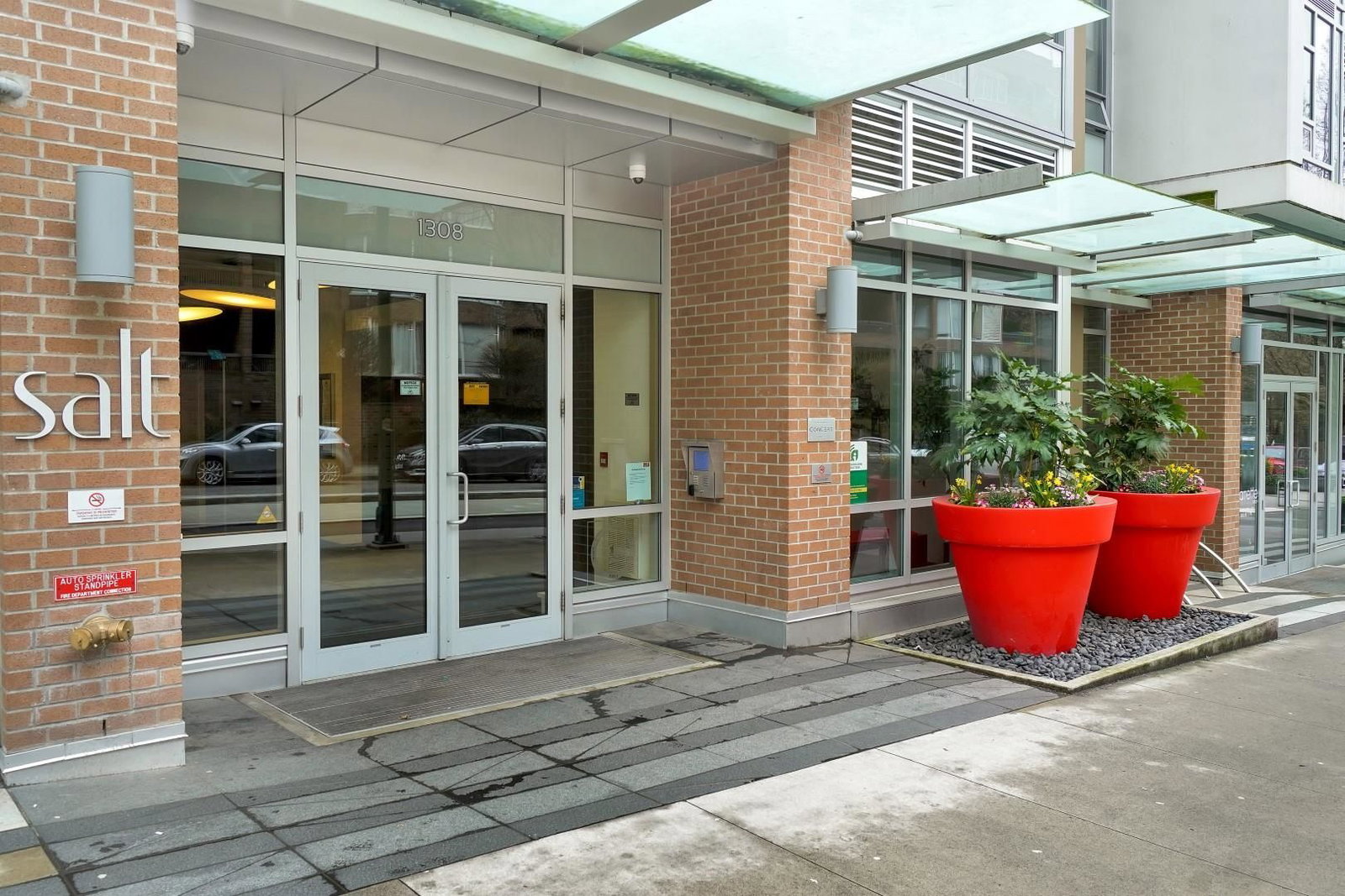Listing Image 22