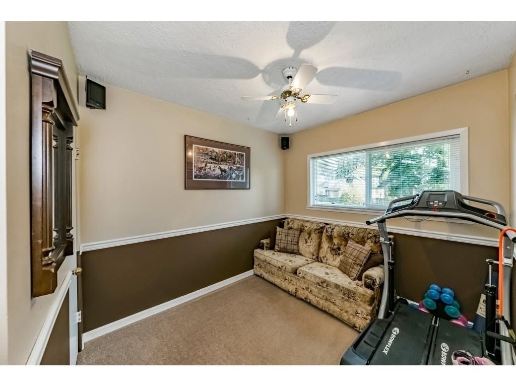 Listing Image 20