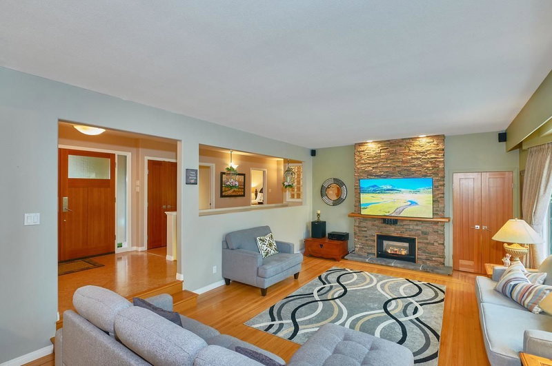 630 Sydney Avenue, Coquitlam, V3K 3K2 | Image 3