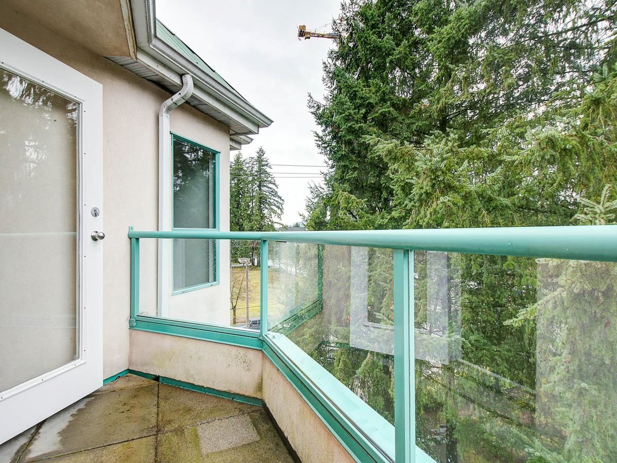 Listing Image 16