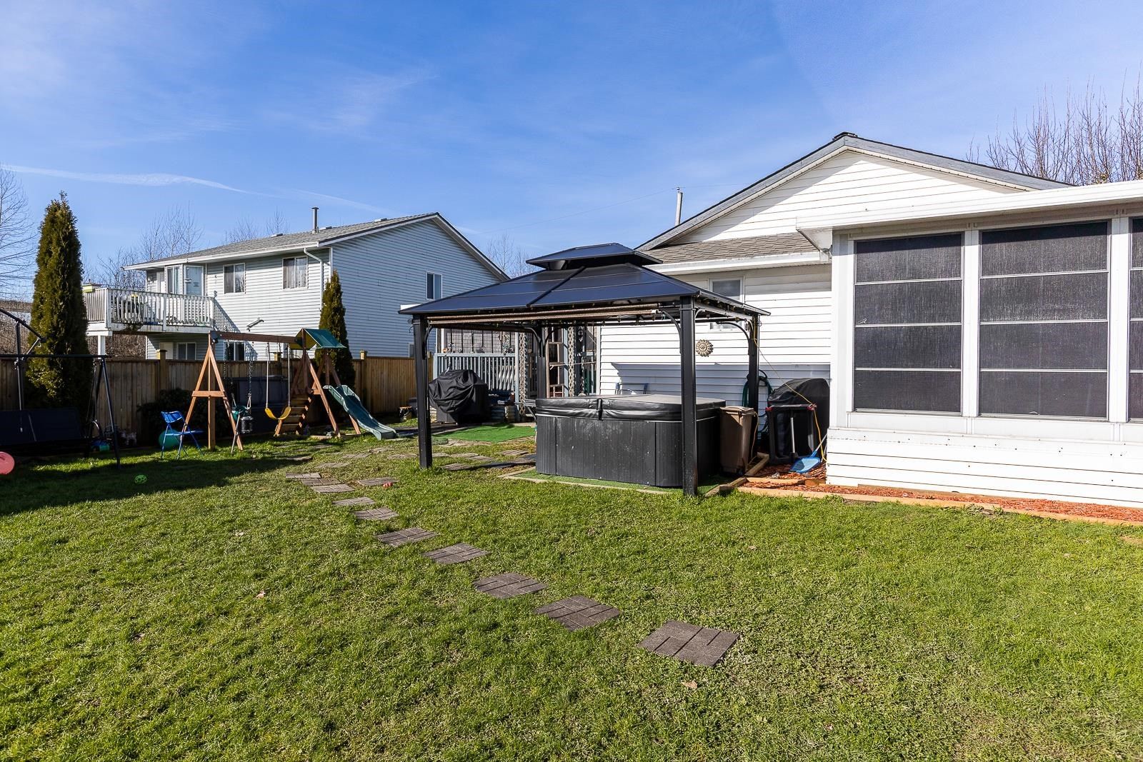 Listing Image 32