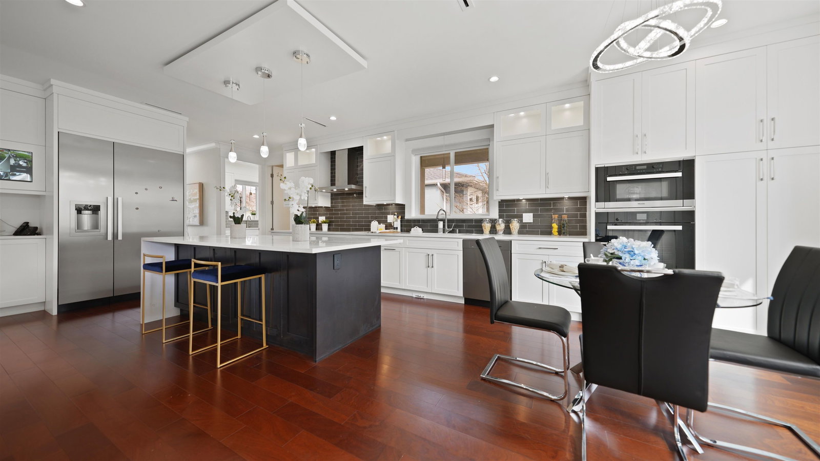 Listing Image 15