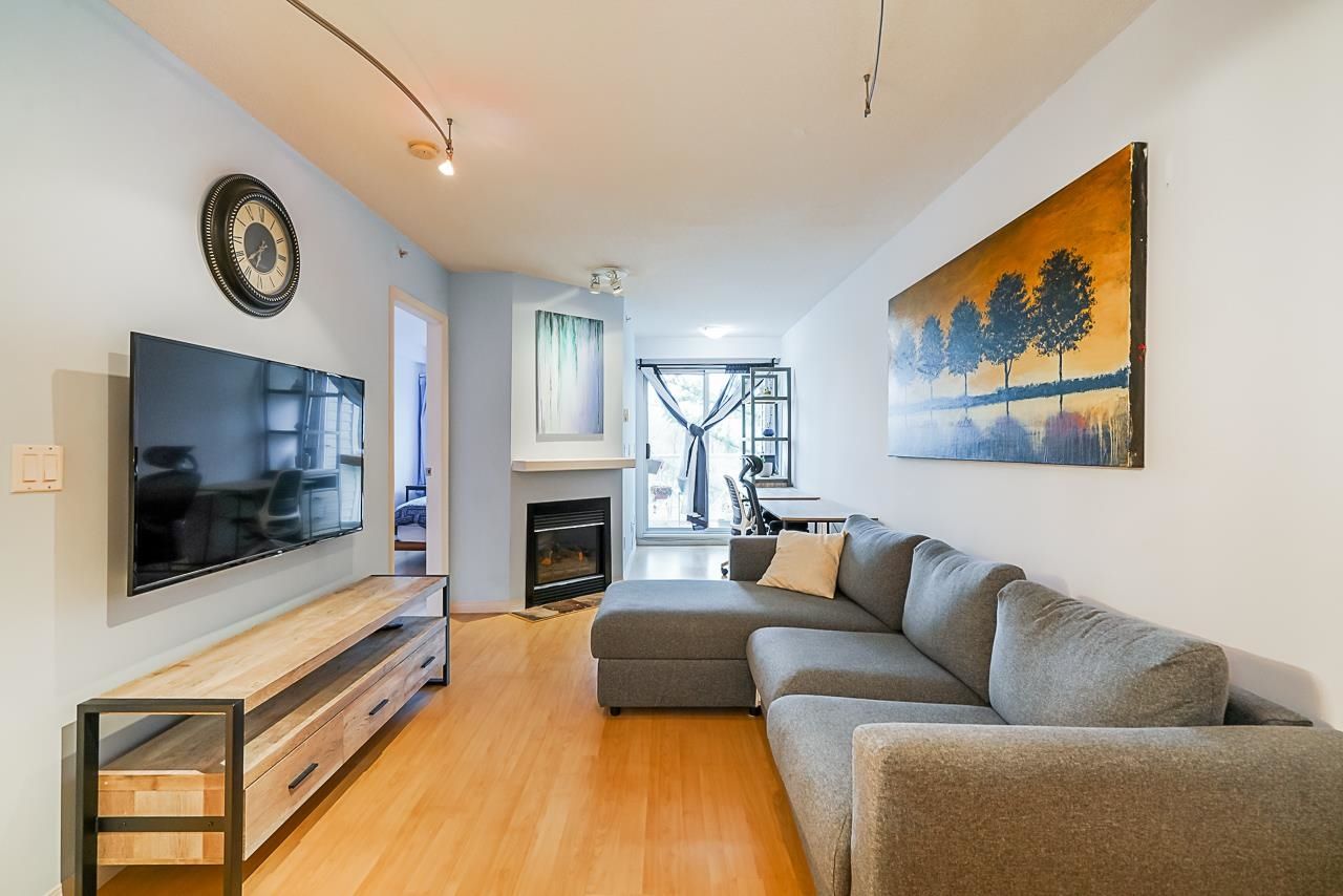 Listing Image 12