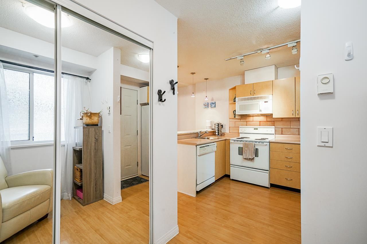 Listing Image 21