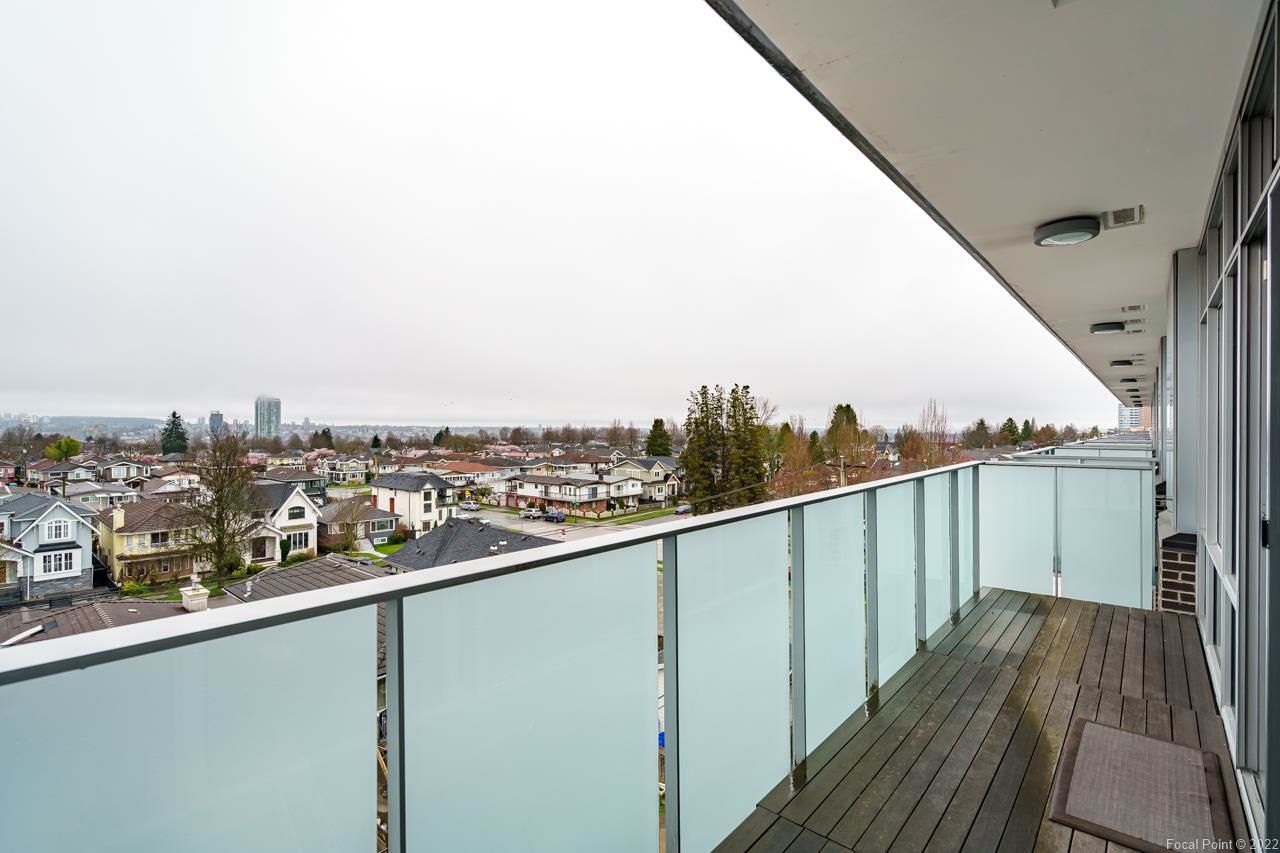 Listing Image 11