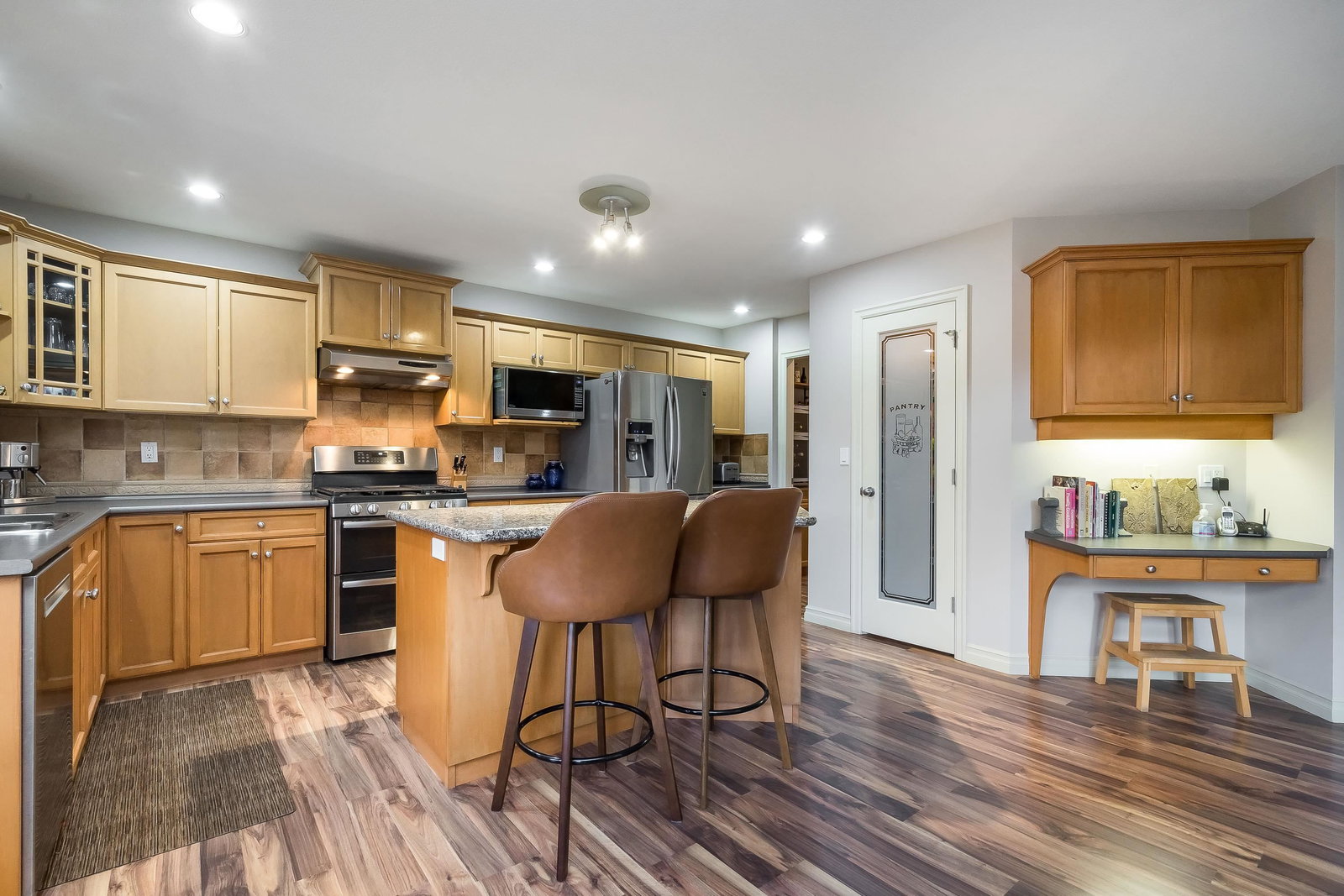 Listing Image 15
