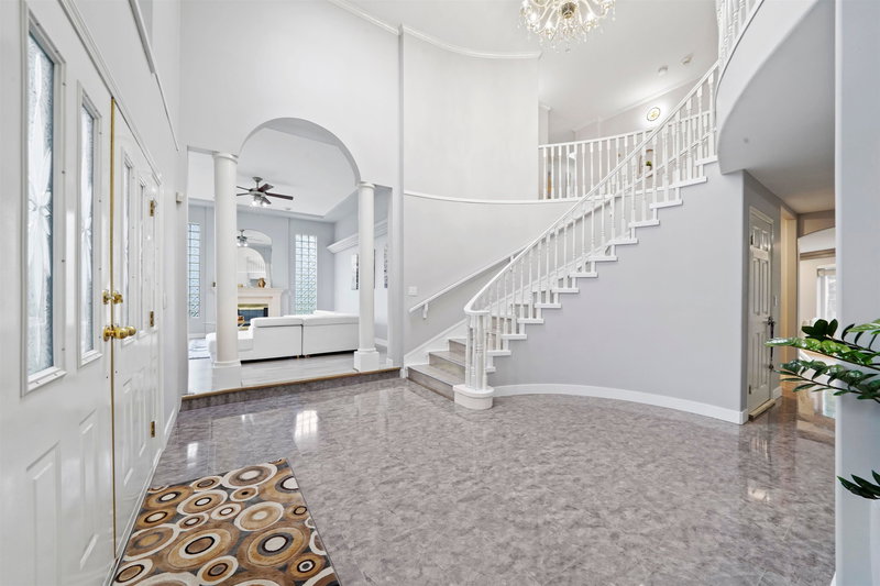 6339 Canada Way, Burnaby, V5E 3P3 | Image 2