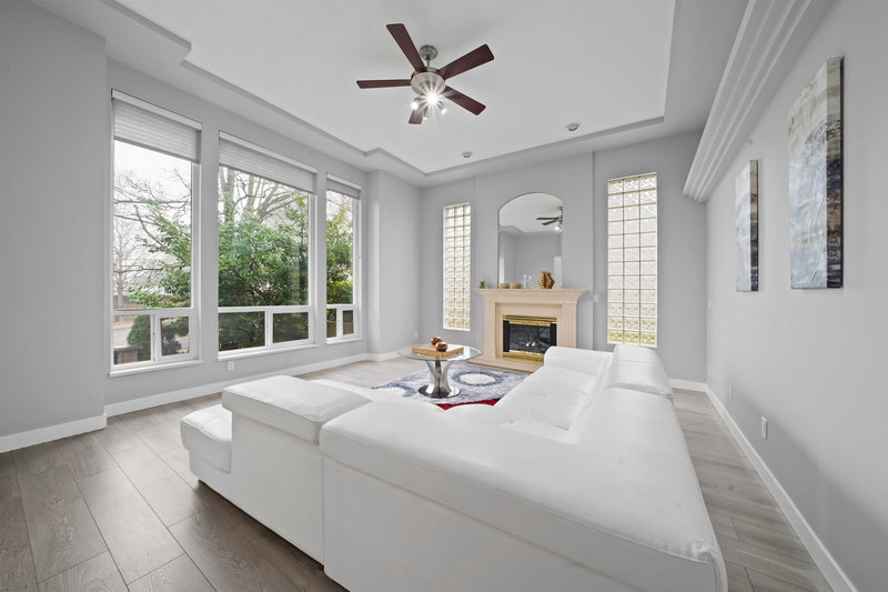 6339 Canada Way, Burnaby, V5E 3P3 | Image 3