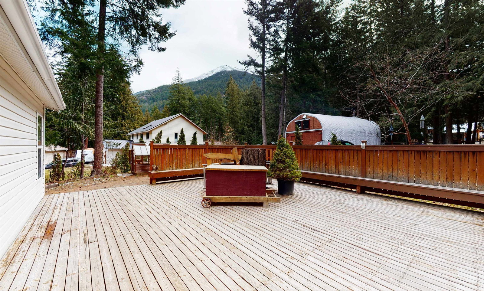 Listing Image 15