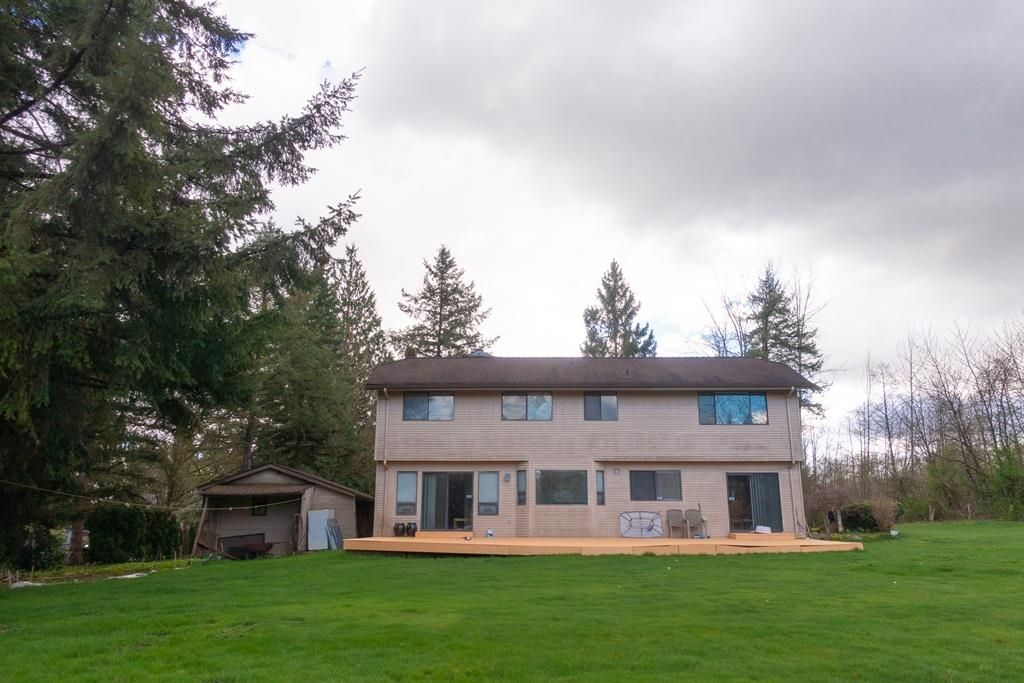 Listing Image 8