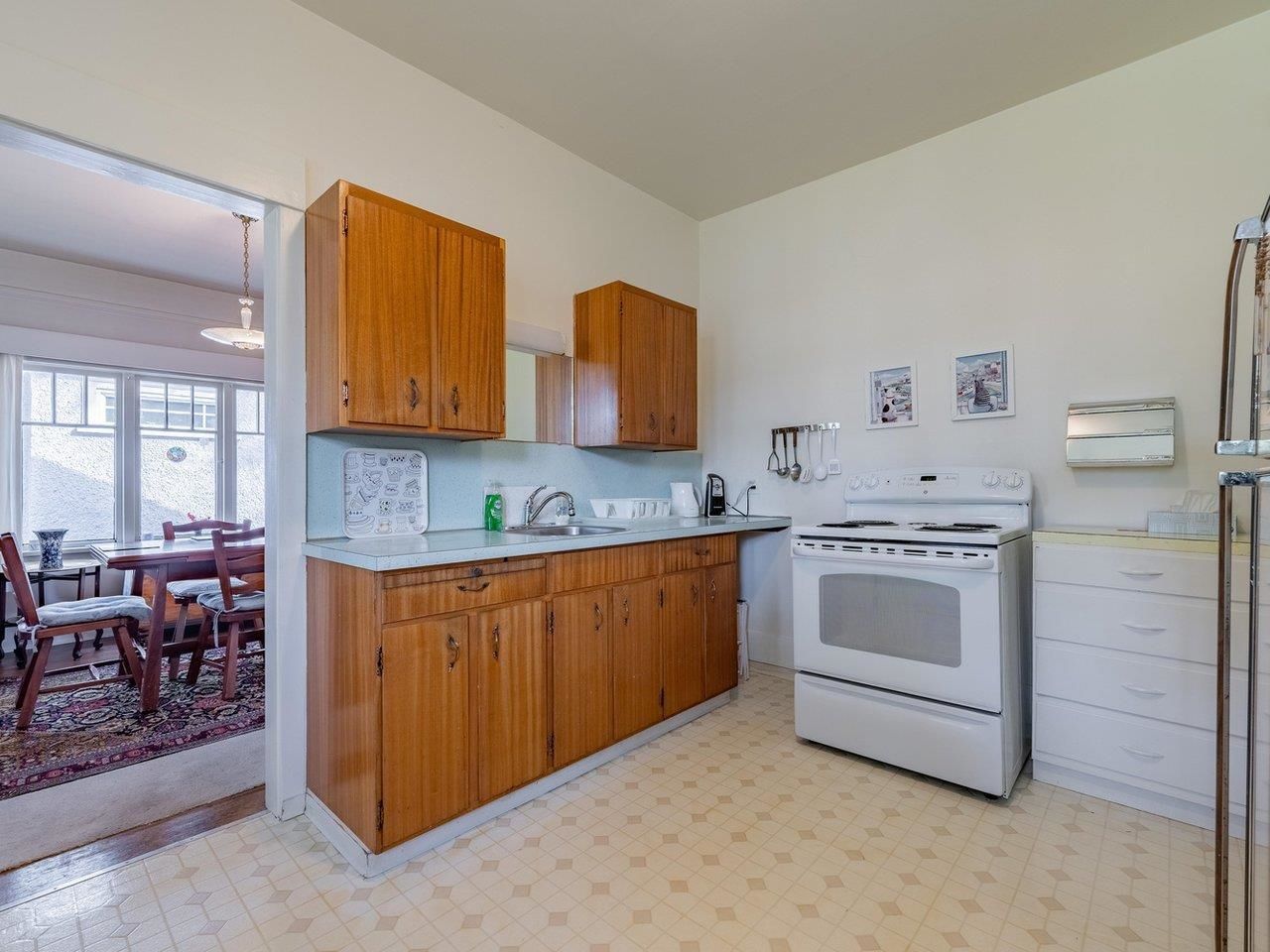 Listing Image 20