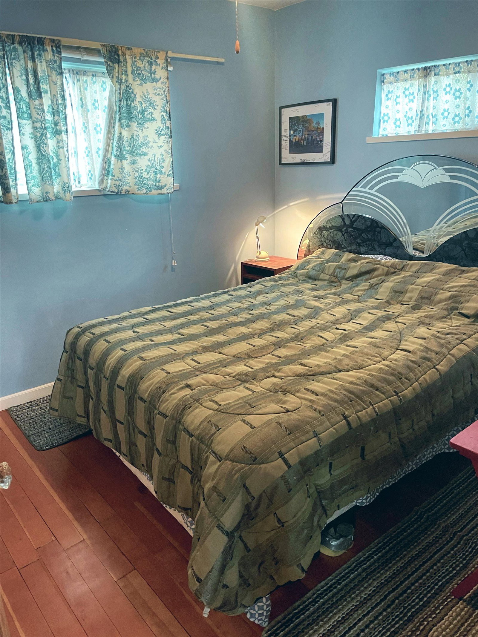 Listing Image 12