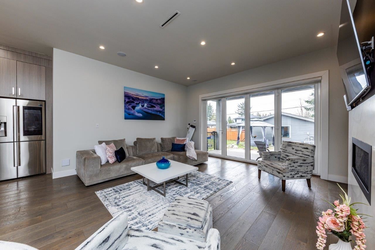 Listing Image 21
