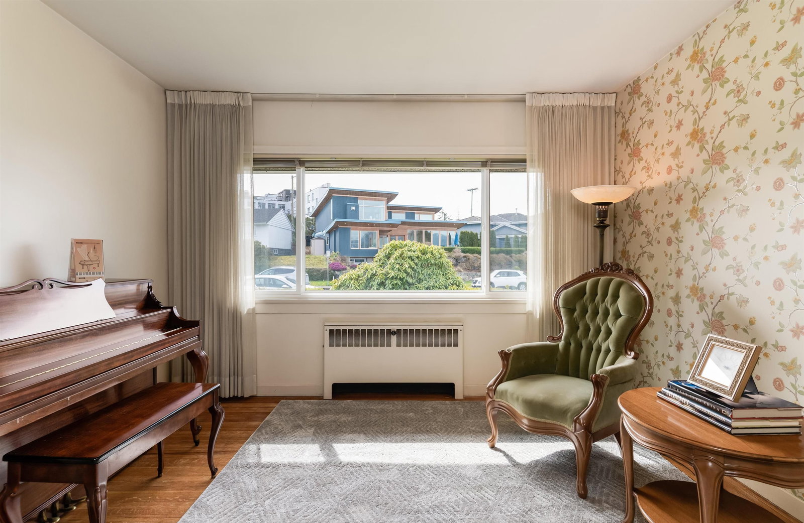 Listing Image 15