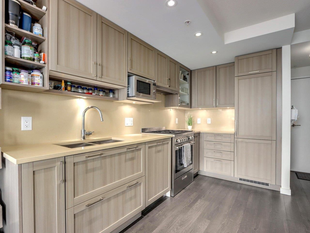 Listing Image 15