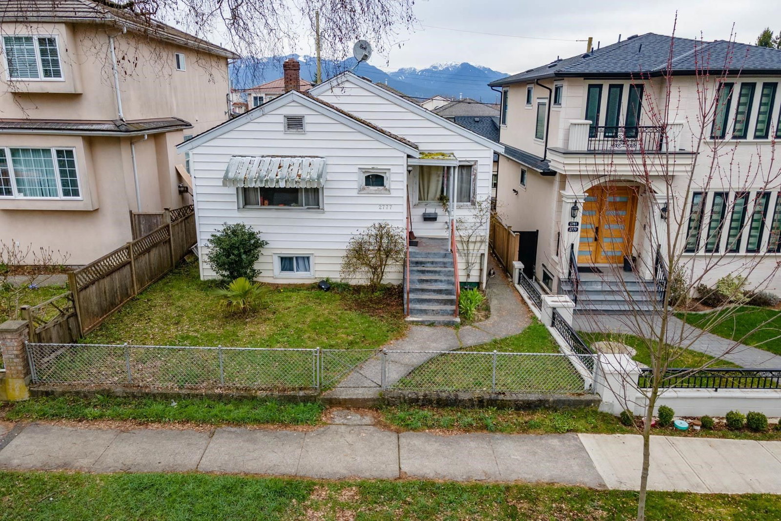 Listing Image 1