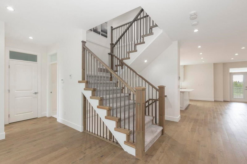 1025 Ranch Park Way, Coquitlam, V3C 3X3 | Image 3