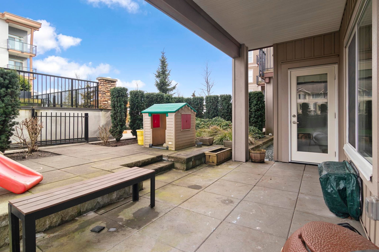 Listing Image 17