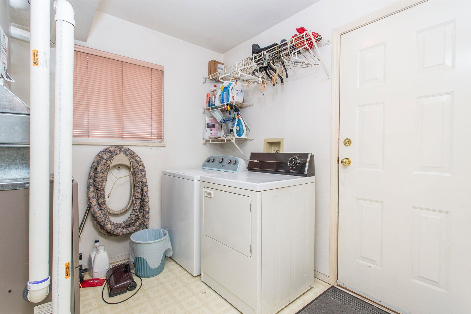 Listing Image 17