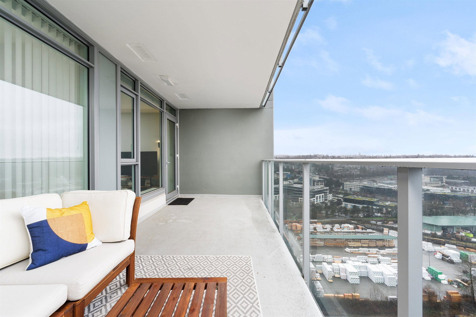 Listing Image 9