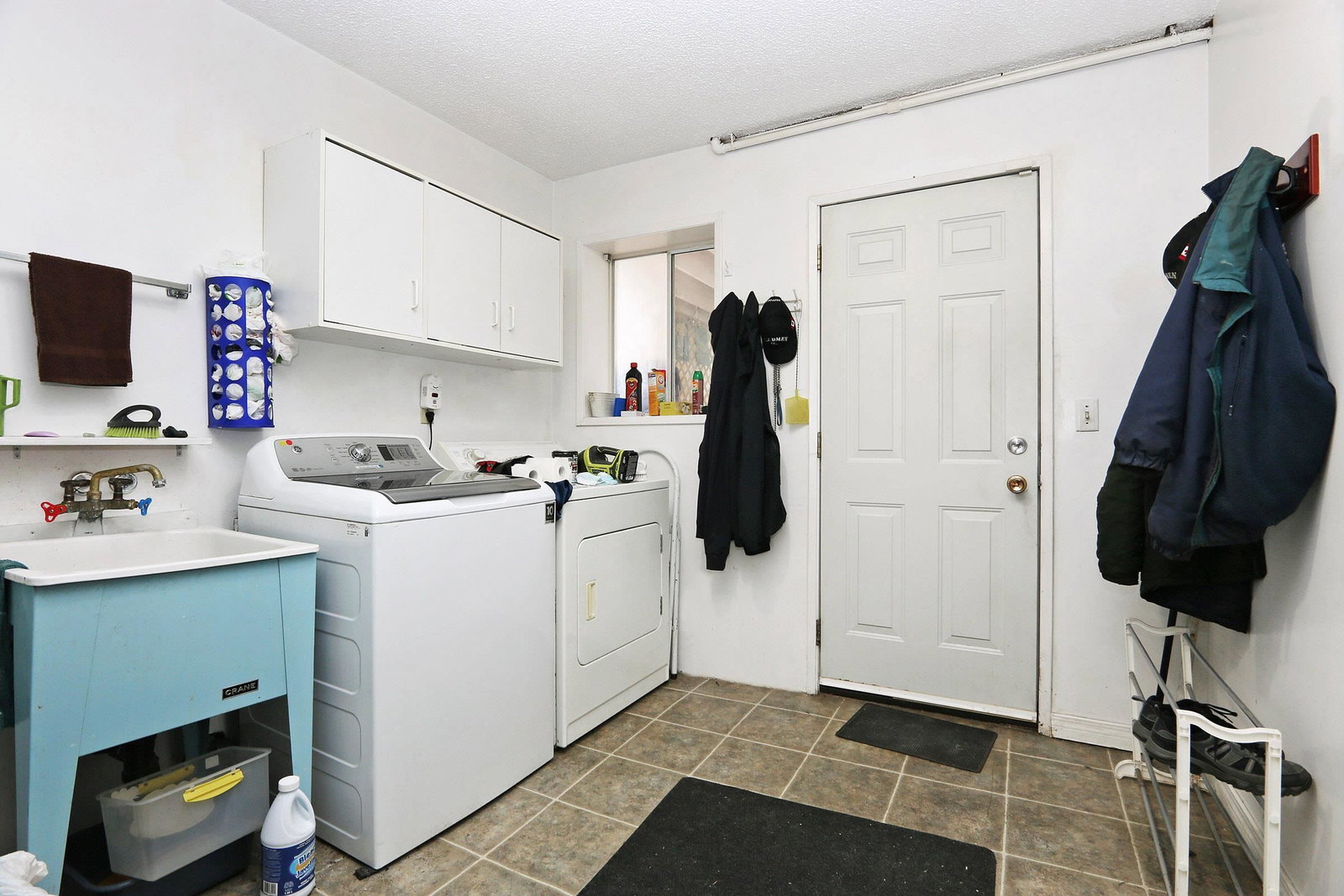 Listing Image 18