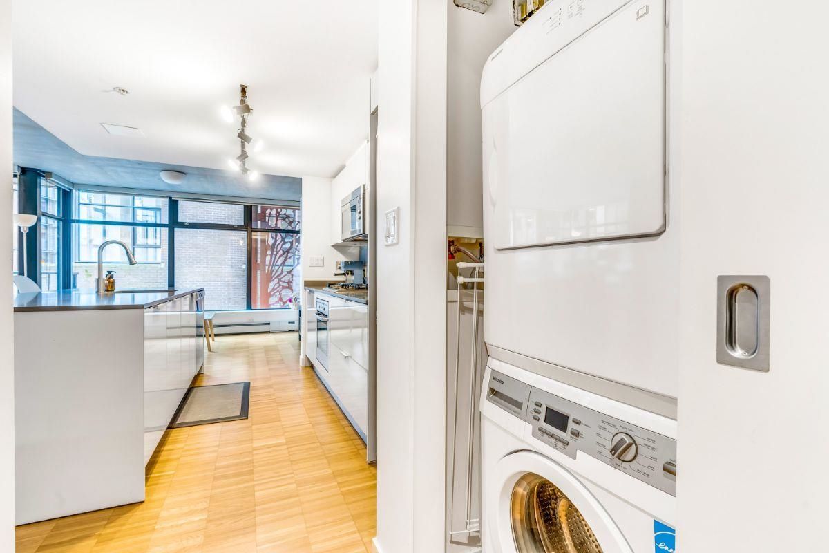 Listing Image 10