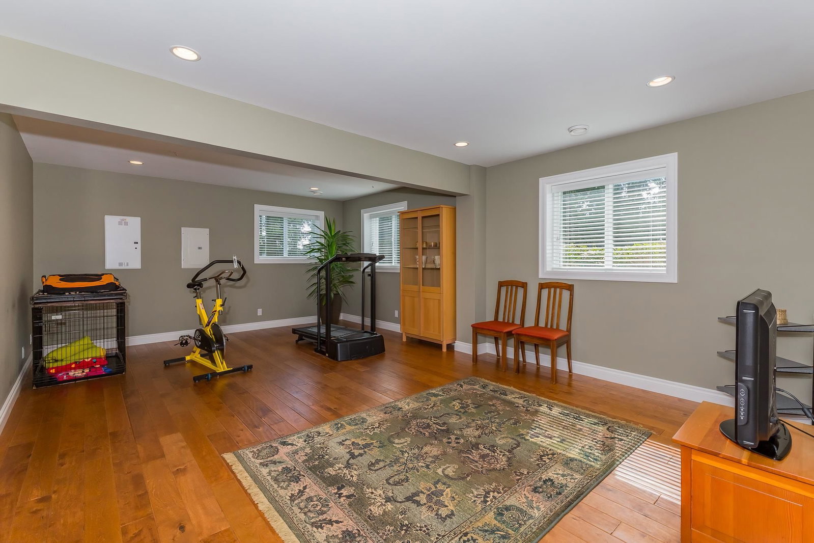 Listing Image 16