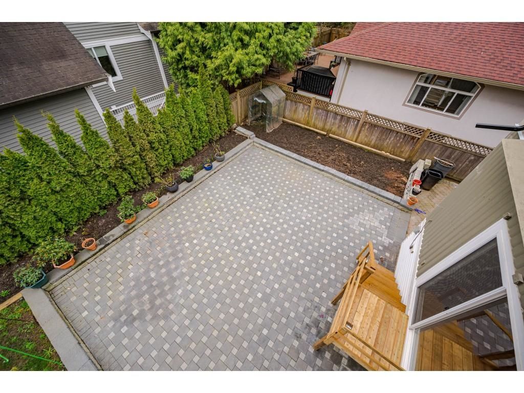 Listing Image 23