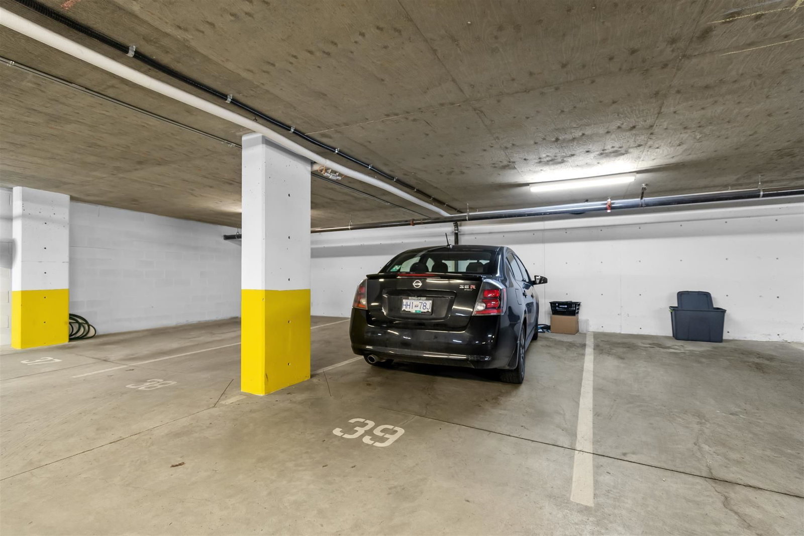 Listing Image 18