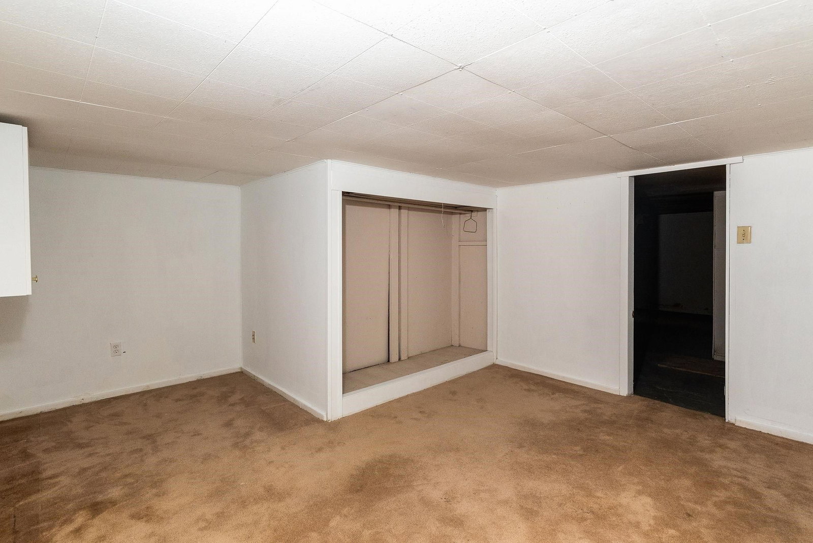 Listing Image 25