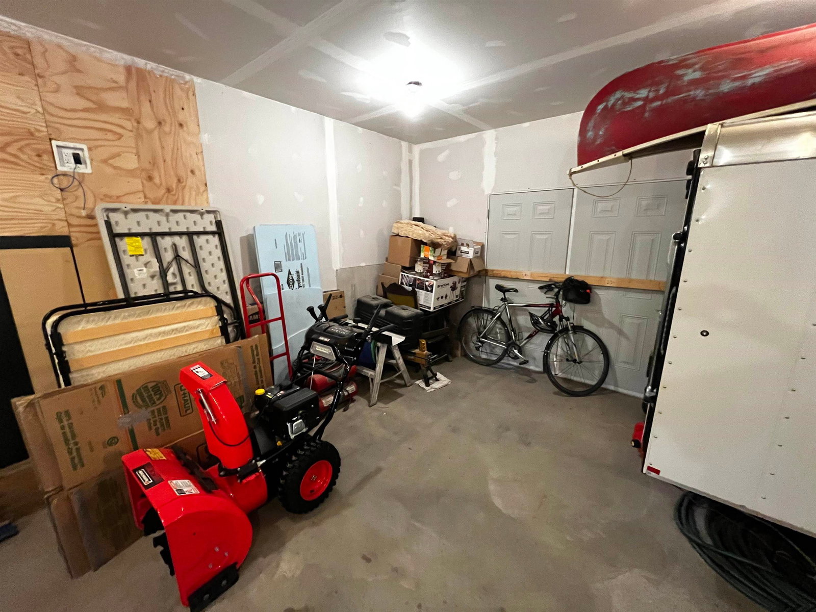 Listing Image 30