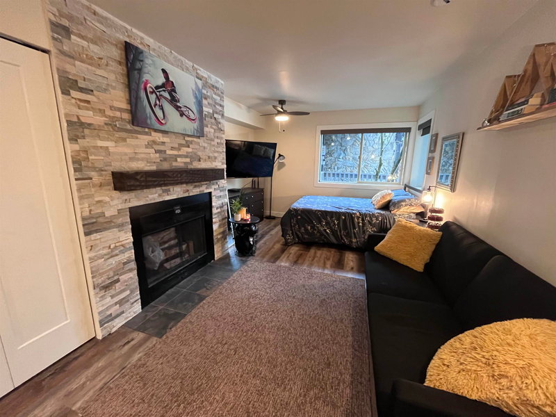 100 - 2021 Karen Crescent, Whistler, V0N 1B0 | Image 2