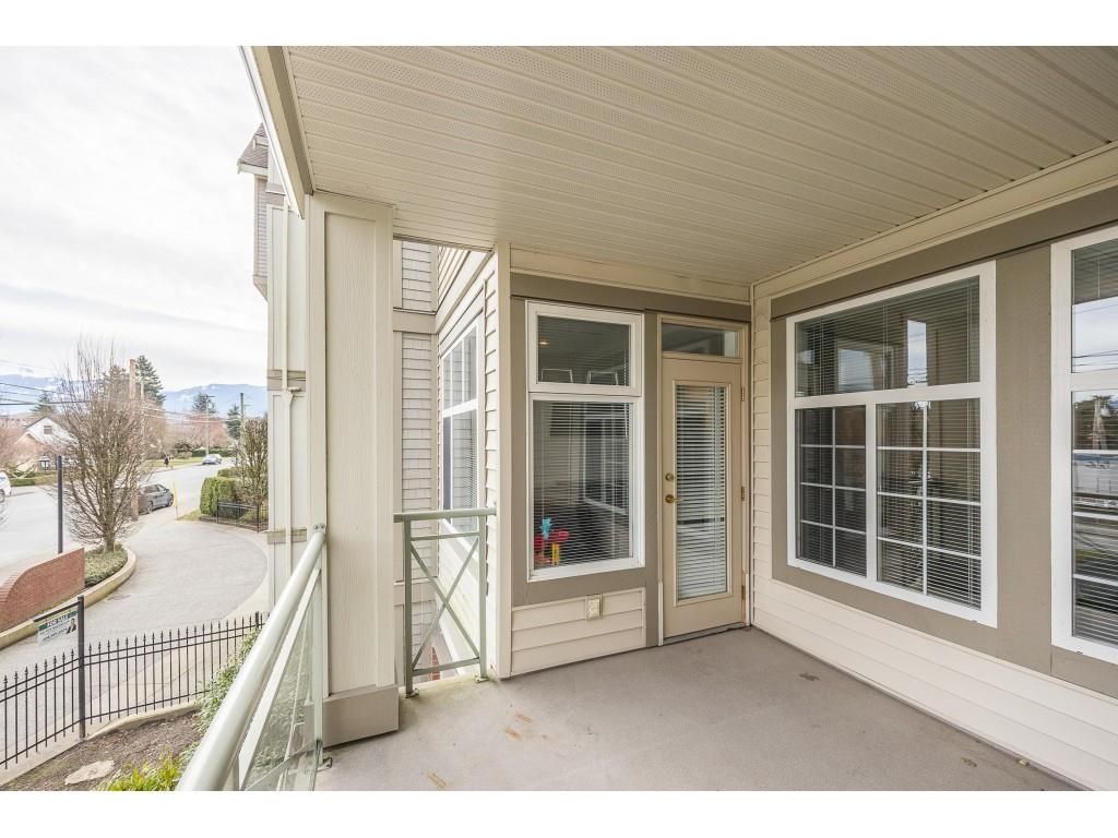Listing Image 17